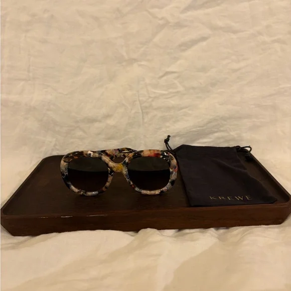 Krewe “Chloe” Sunglasses in Amalfi - NWT - Picture 2 of 6